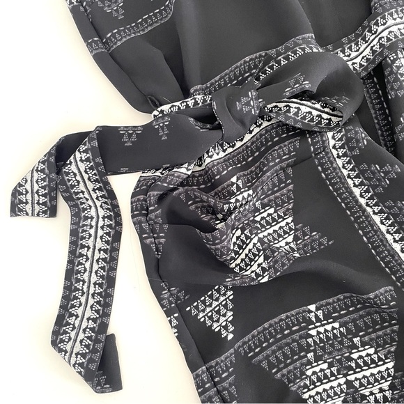 BCBG Elizabet Shift Dress - Picture 10 of 11